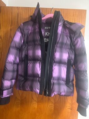 Moose Knuckles Power Puff Thudaka Puffer Jacket In Arctic Violet